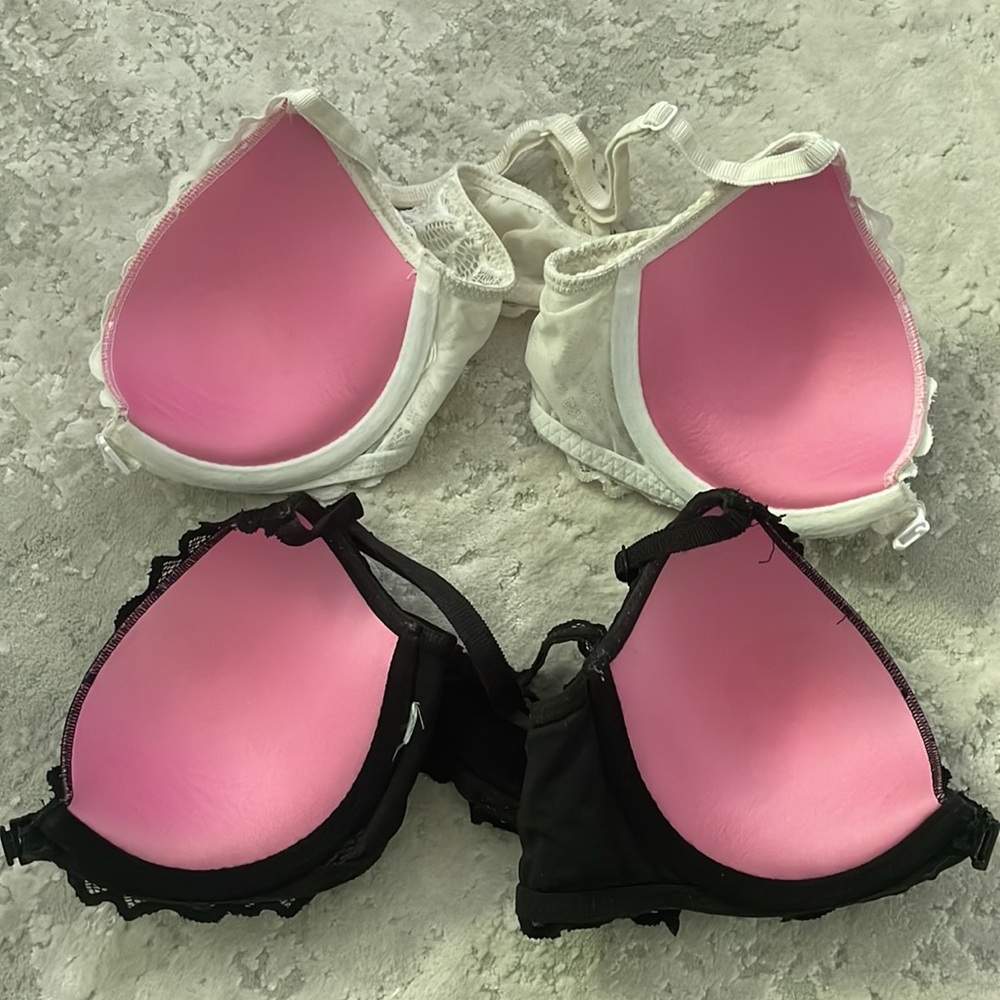 VS pink bralettes - Picture 2 of 2